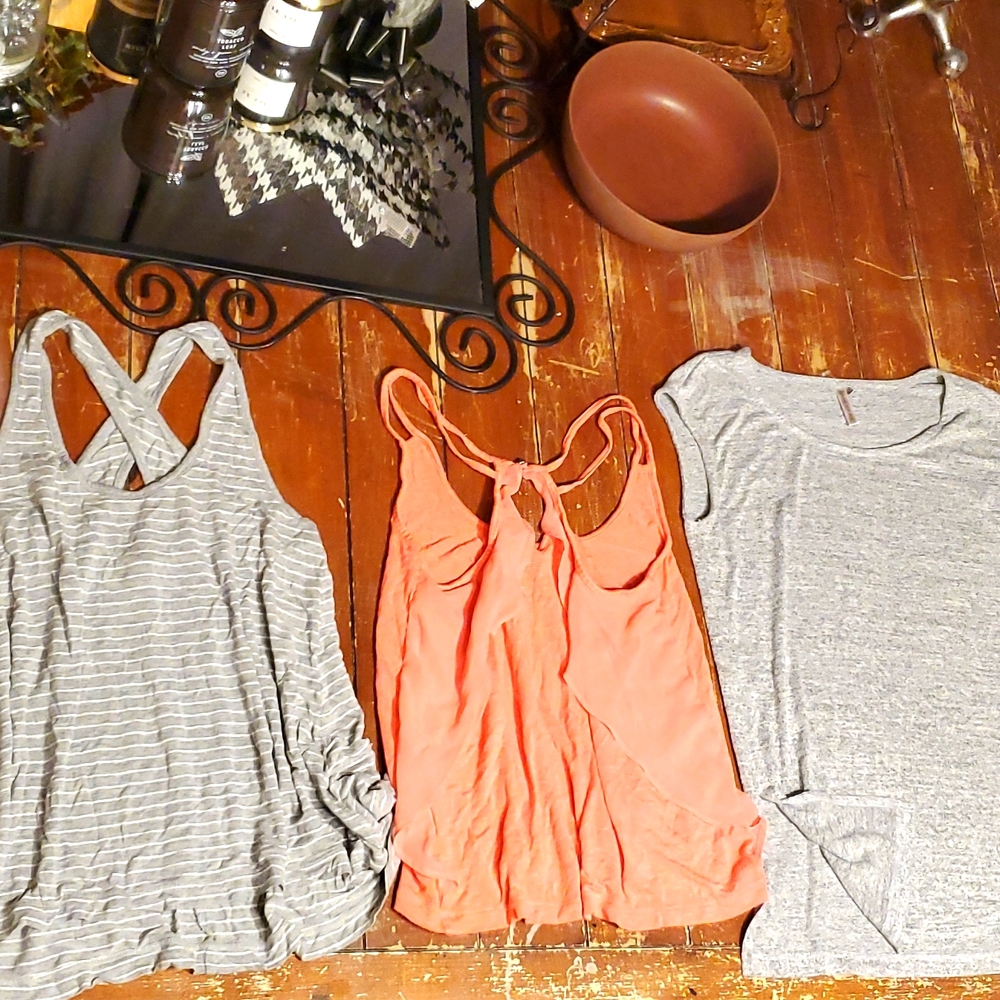 XS Tank Tops